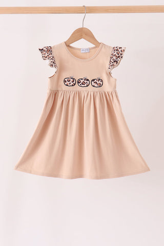 Leopard pumpkin applique dress