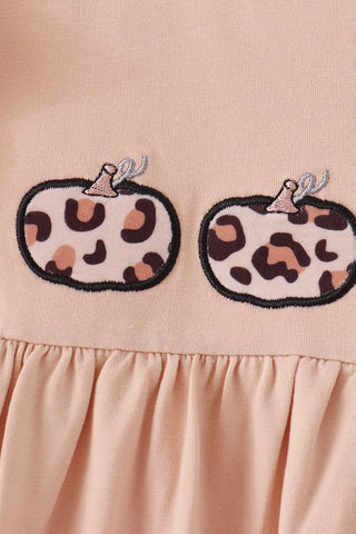 Leopard pumpkin applique dress