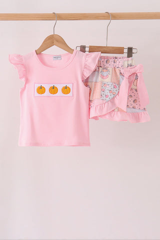 Pink pumpkin ruffle skorts set