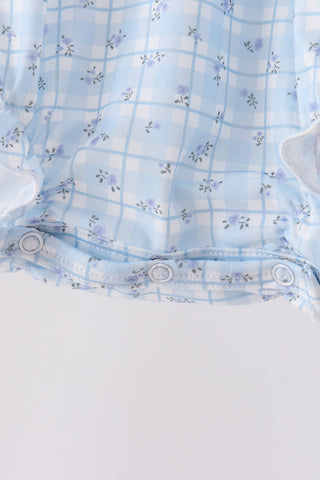 Blue bow embroidery bubble