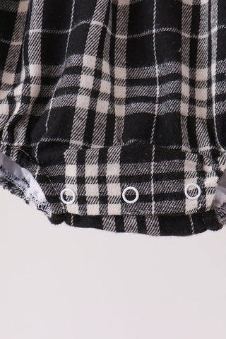 Black&white plaid bubble